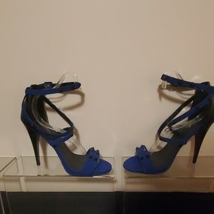 Women's shoes
